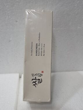 Korean Sunscreen SPF50+ PA+++ - Cream White